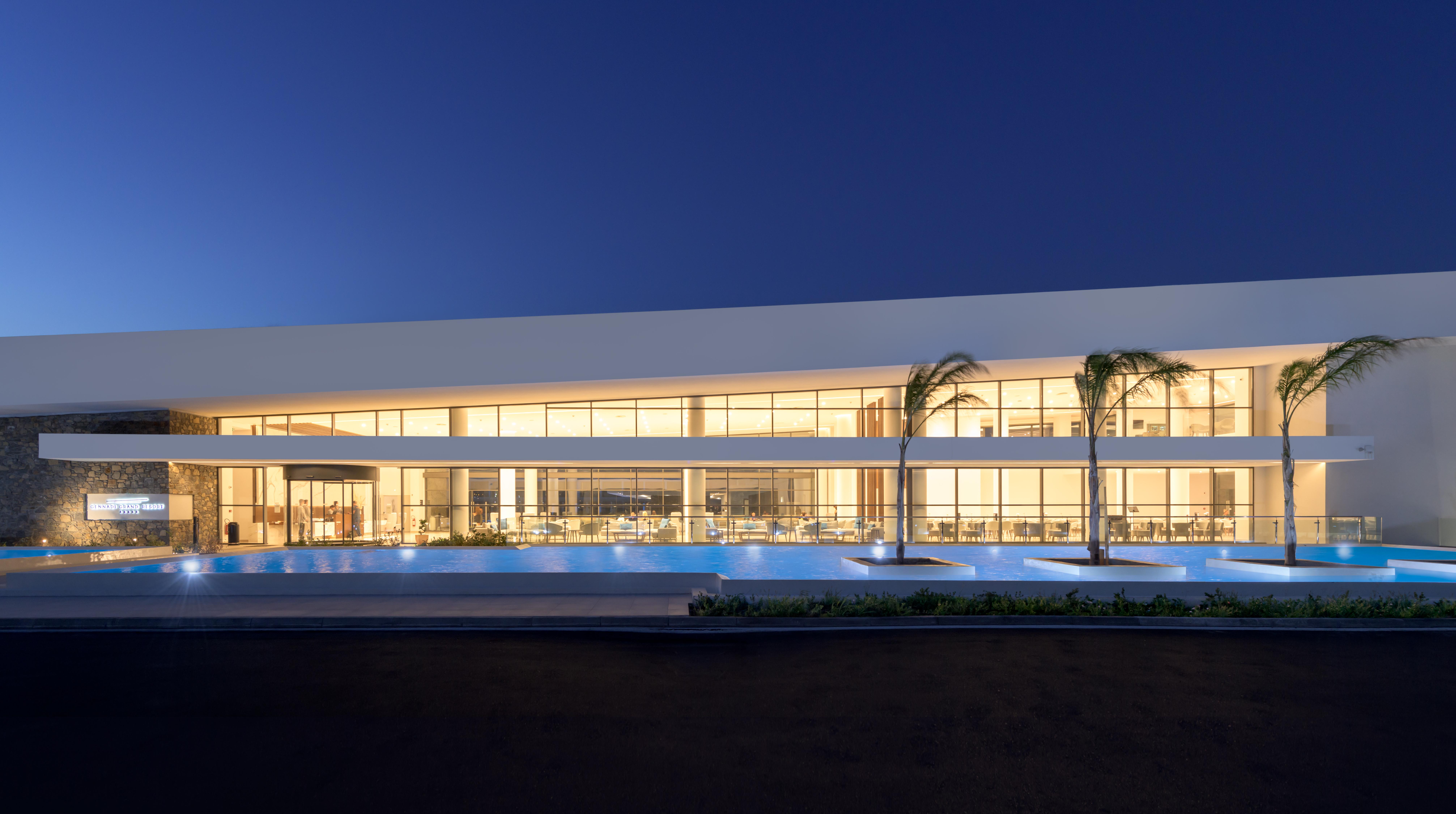 Hotel Grand 5*