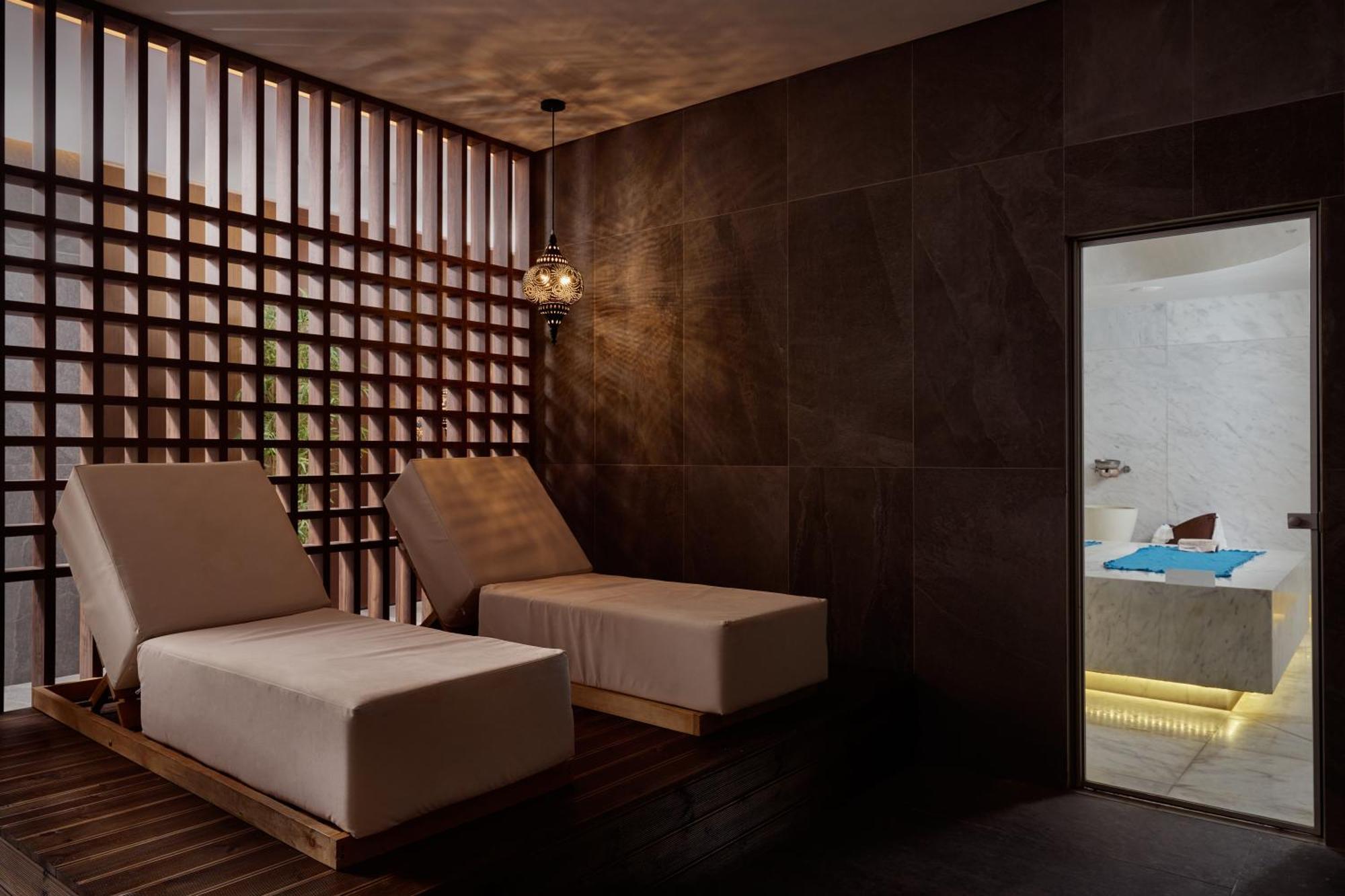 Grand Hotell